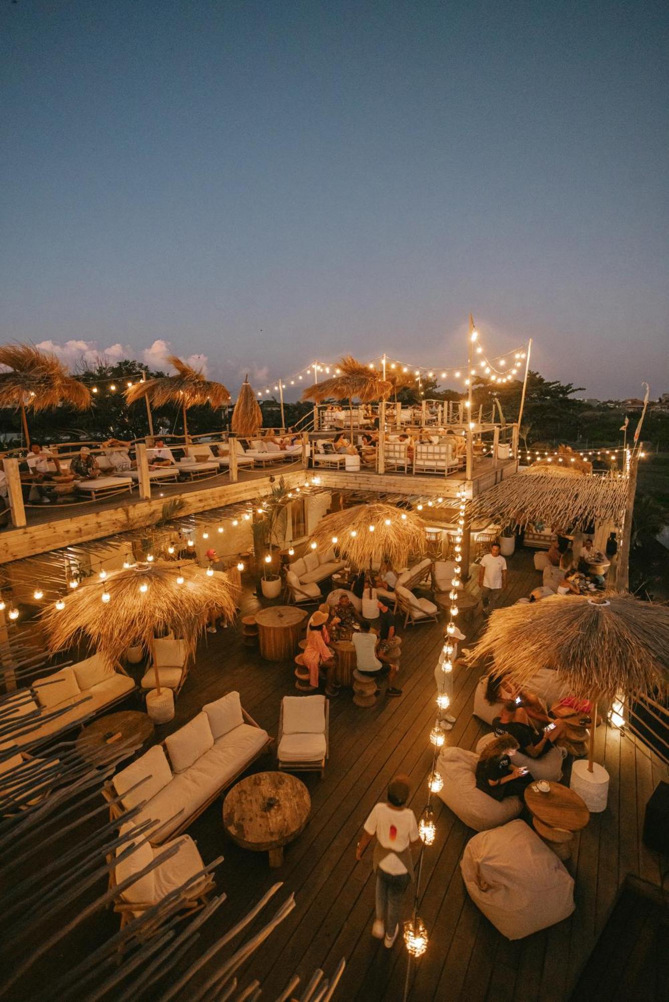 Pnb Beach Resort Canggu Buitenkant foto