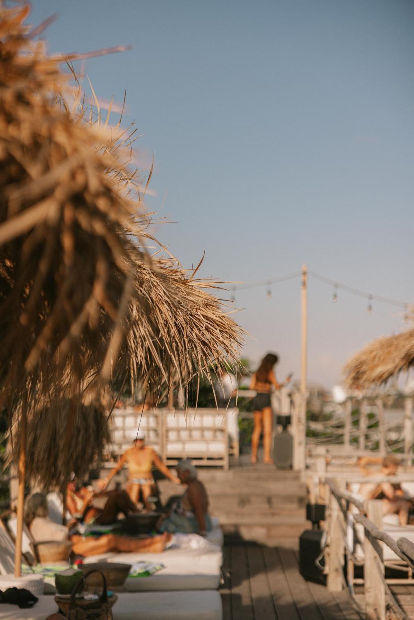 Pnb Beach Resort Canggu Buitenkant foto