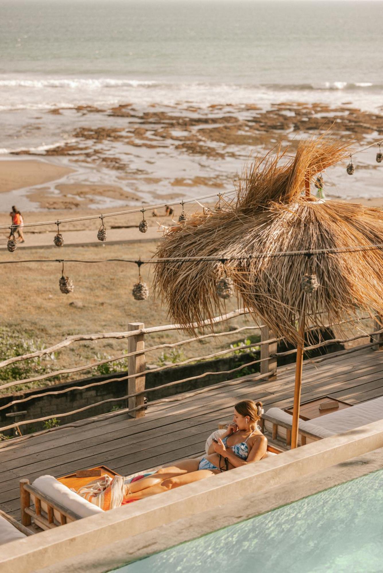 Pnb Beach Resort Canggu Buitenkant foto